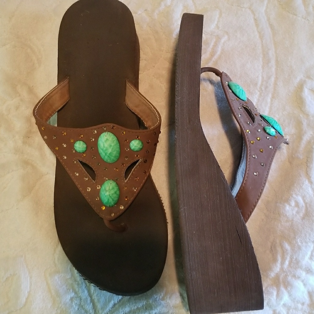 Wedge flip flops